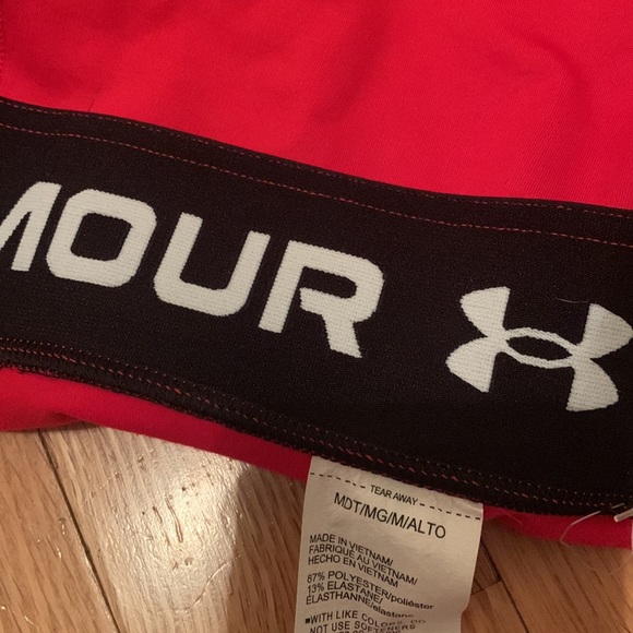 NWOT UA Leggings - Picture 2 of 2